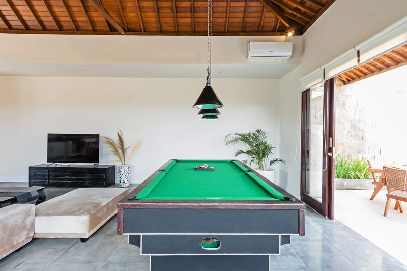 Living area and billiard room